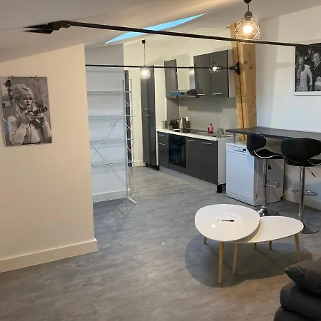 Lägenhet Le Celebrity